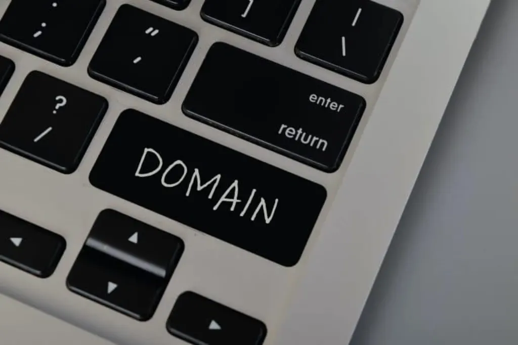 com https